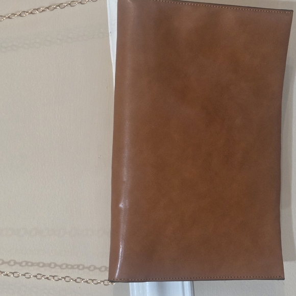 Brown and Cream Floral Pattern Clutch - Picture 3 of 8